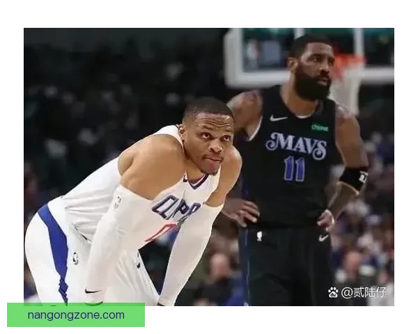 独行侠欧文关键时刻单打效率在联盟后卫中的对比分析
